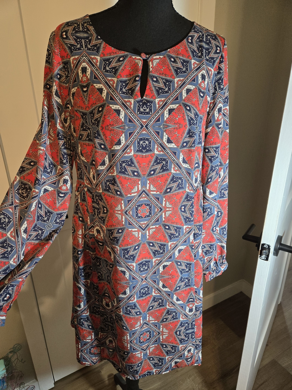 Paper Crown Red and Navy Geometric Long Sleeve Shift Dress